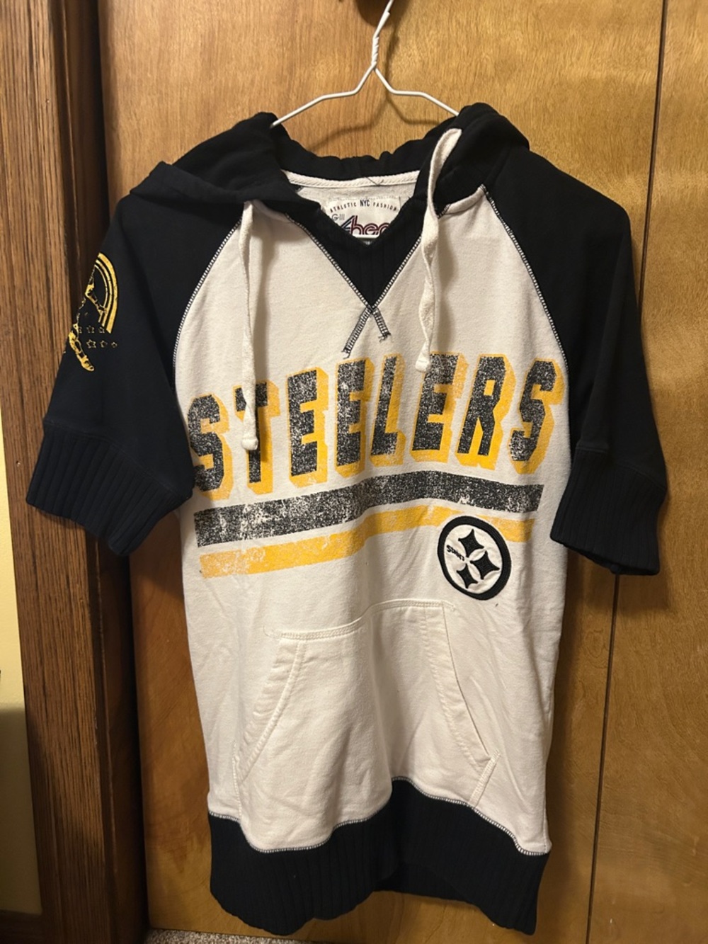 Pittsburgh Steelers Short-Sleeve Hoodie - Women's White & Black